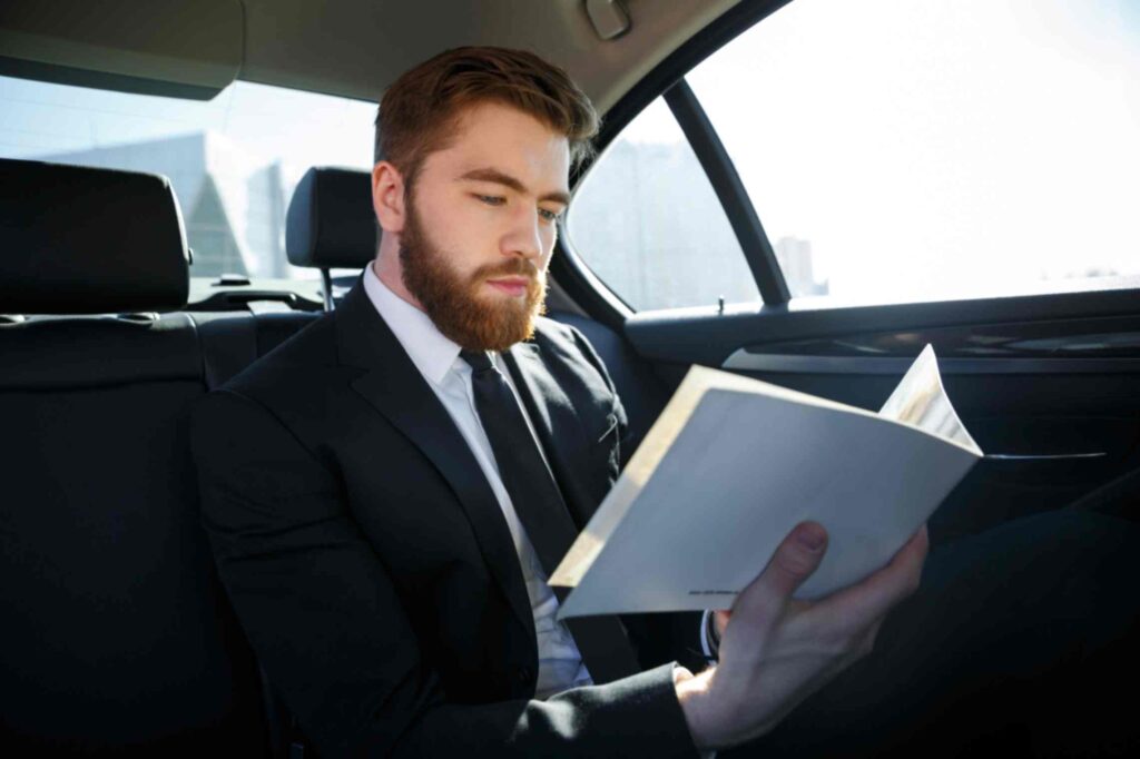 The Role of Corporate Limo Service in Modern Business Travel